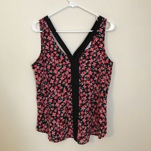 Candie’s floral tank top blouse